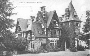 Le château du Neubois, de style anglo-normand, avenue Pelzer de Clermont, sur les hauteurs de Nivezé.