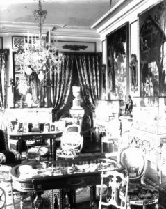 Un salon du château de la Havette<BR>Collection Musée de la Ville d'eaux