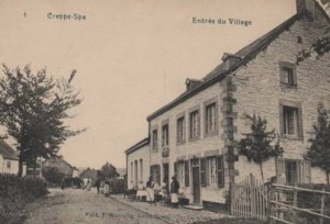 1909 : Café de la Belle Vue situé à l’entrée du village en face de la route menant à La Gleize.  Enseigné  par après « A la Bonne Tasse » (Briscot-Constant). De nos jours, c’est le seul établissement du village, il porte le nom de «Café de l’Amicale du plateau ».