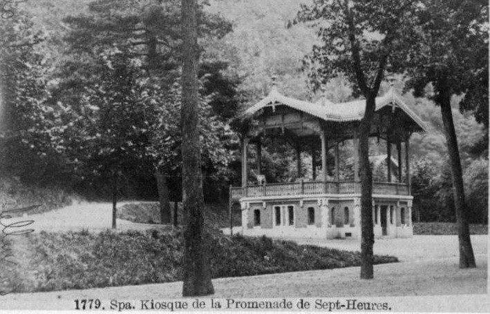 Carte postale : le kiosque du parc de Sept Heures construit en 1861 