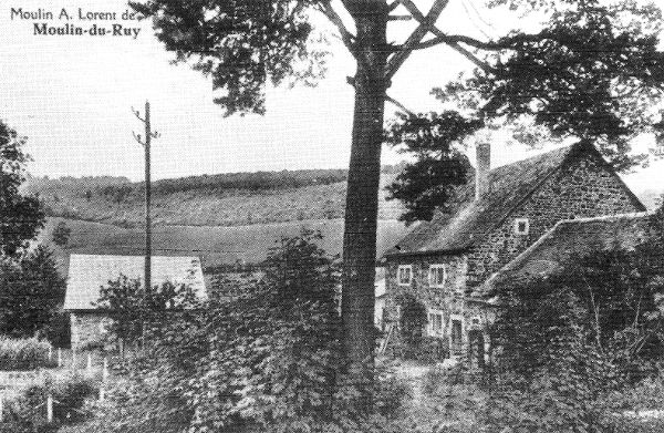 Carte postale : 1920 : le moulin banal de Moulin-du-Ruy